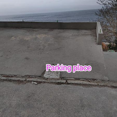 Apartamento Jelena Omiš Exterior foto
