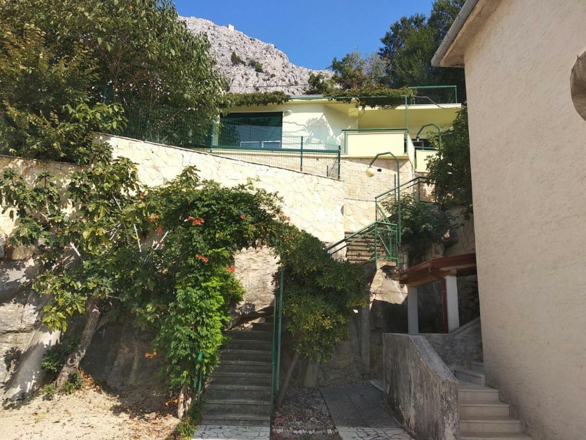 Apartamento Jelena Omiš Exterior foto